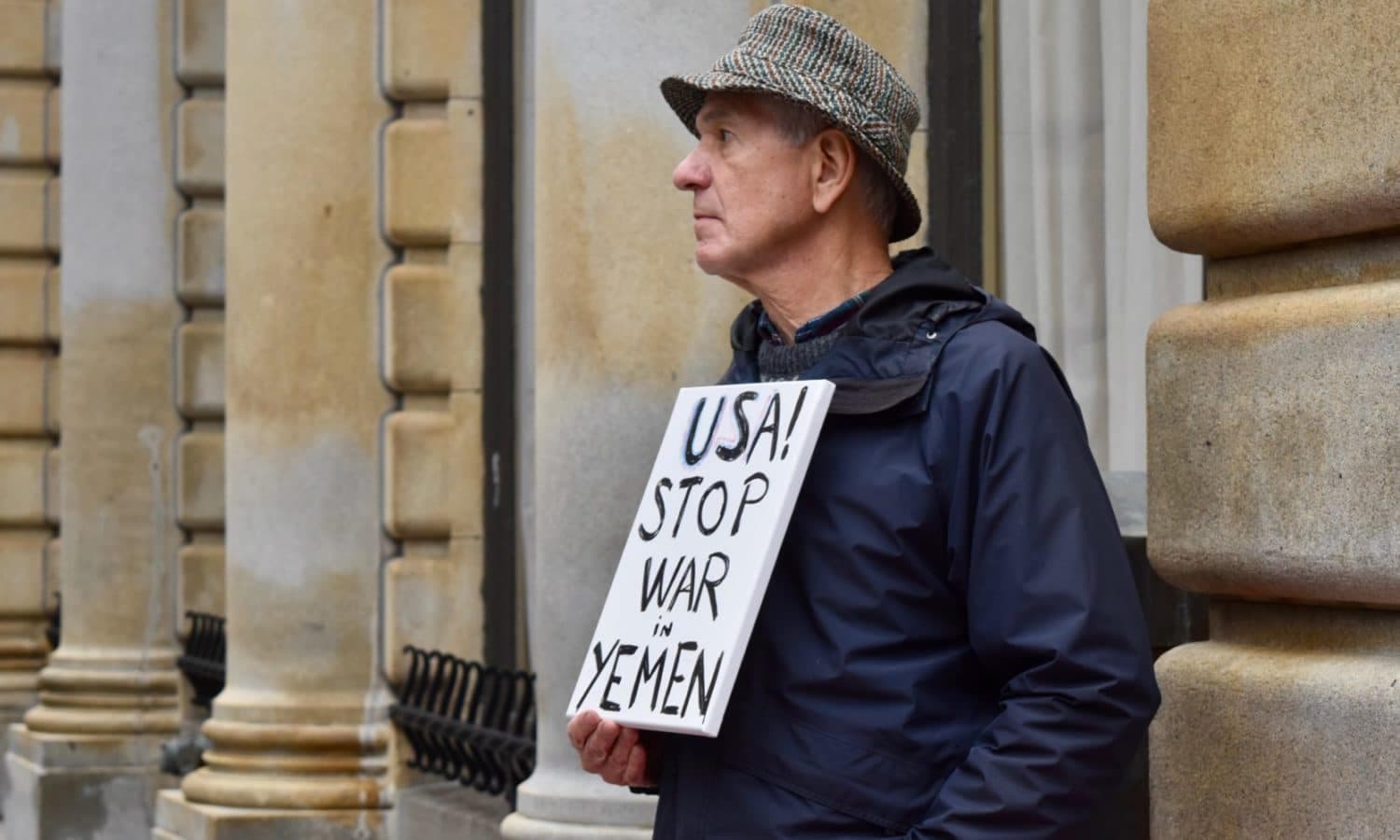 Whitehouse and Reed asked to vote to stop United States involvement in the War in Yemen