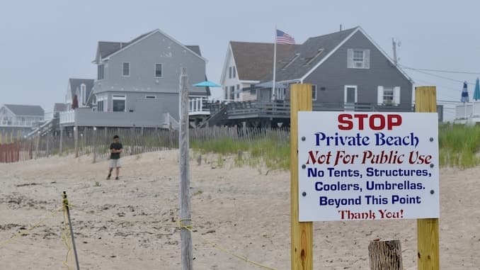 Protesters fight for our constitutional right to access 'privileges of the shore'
