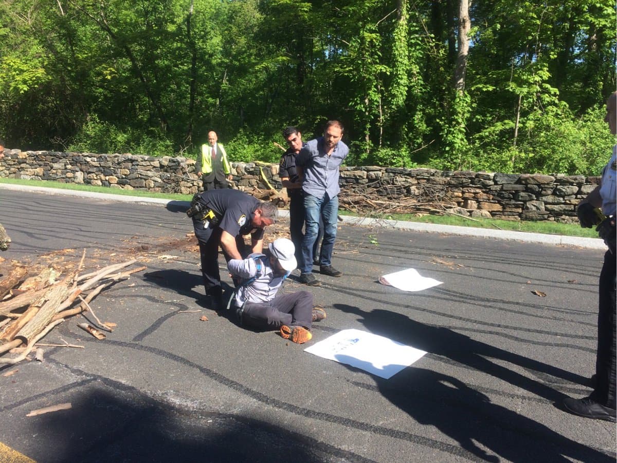 Three arrested outside Morgan Stanley shareholder meeting in New York in direct action organized by The FANG Collective