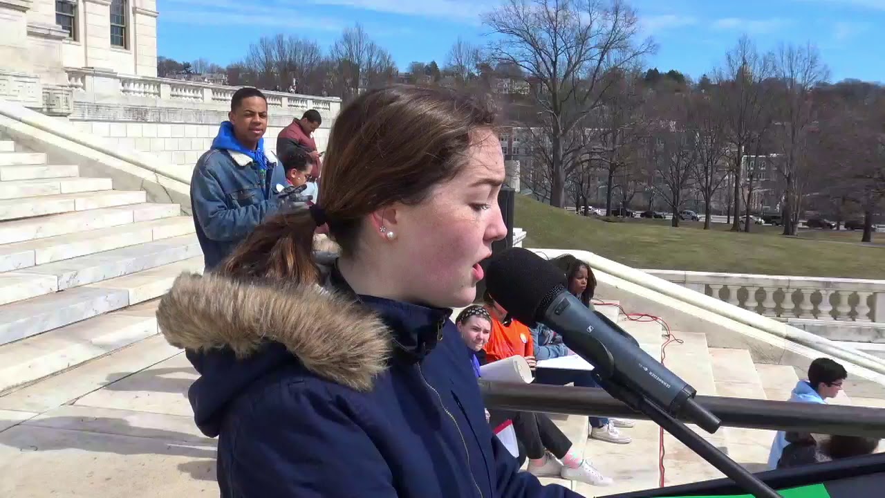 2019-03-23 March for Our Lives RI 01