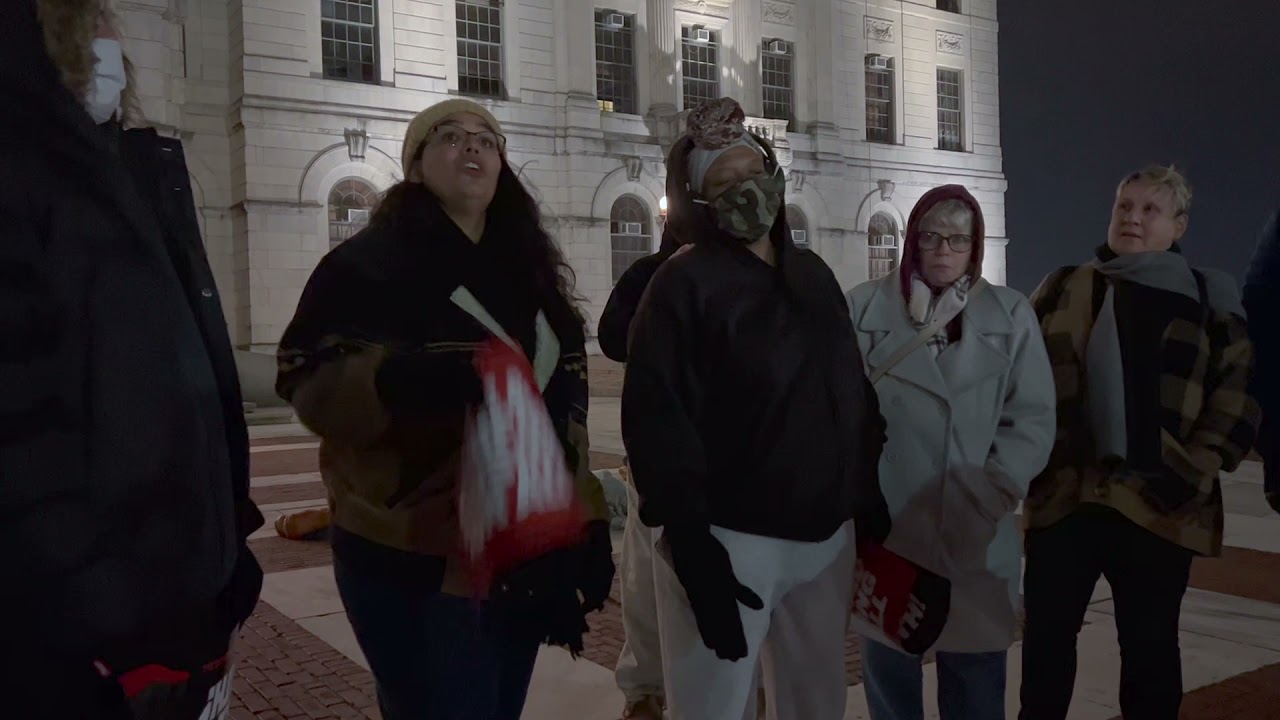 Senator Mendes, under threat of arrest, speaks about her protest