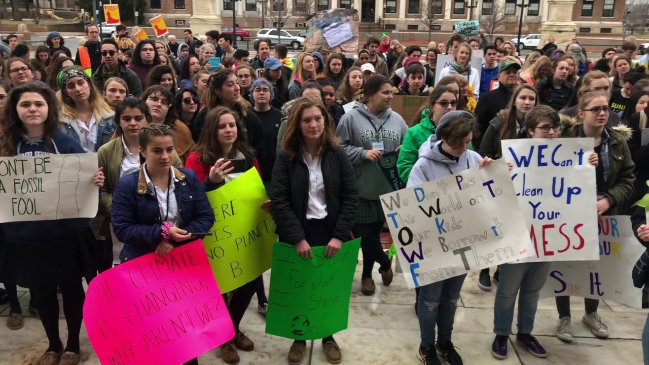 2019-03-15 Youth Climate Strike RI 14