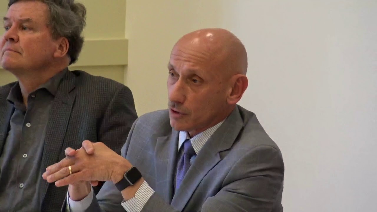 2019-05-06 Sakonnet Region Legislative Meet and Greet 05