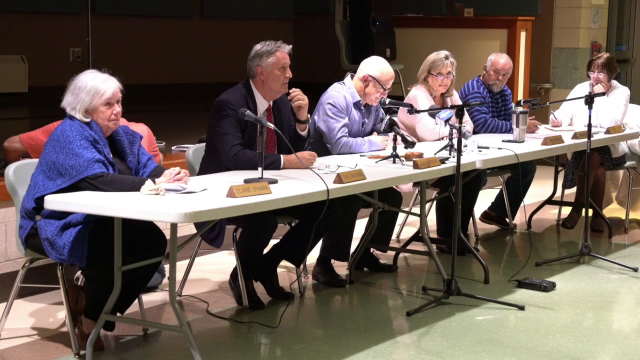 2018-09-24 North Smithfield Town Council rescinds anti-Nike resolution 02 Jon Polen