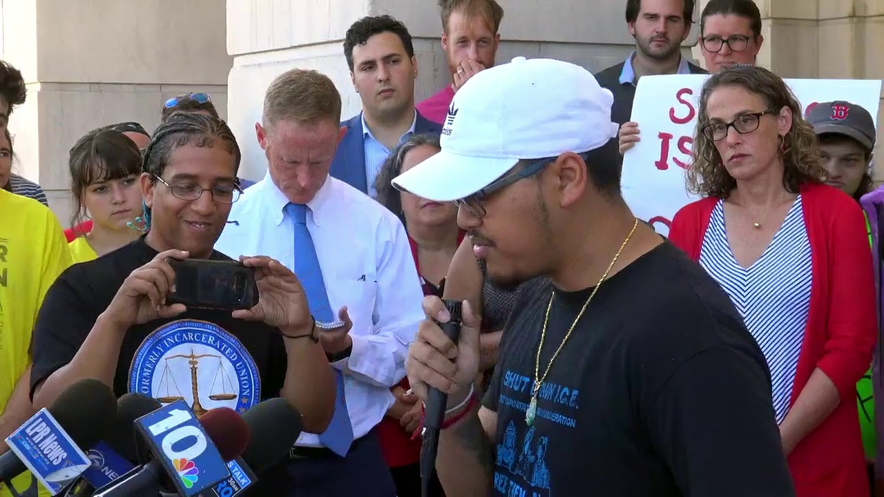 2019-08-20 Never Again Press Conference 07