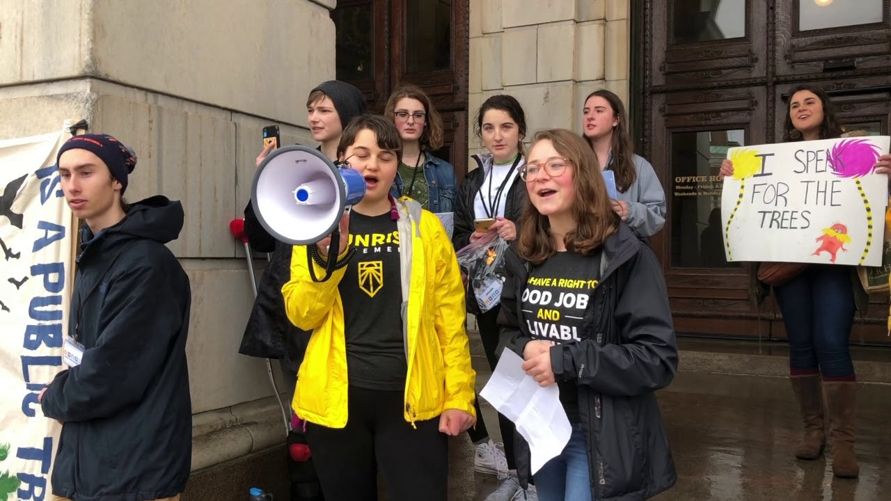 2019-03-15 Youth Climate Strike RI 03