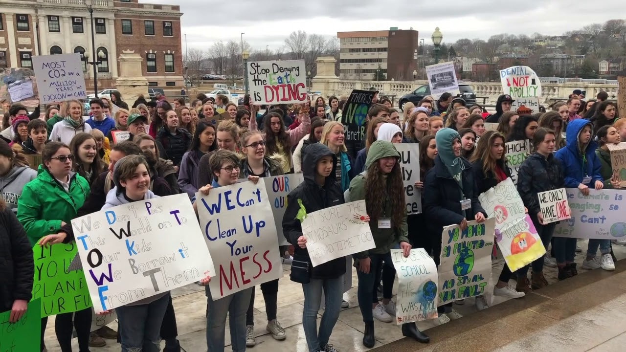 2019-03-15 Youth Climate Strike RI 11