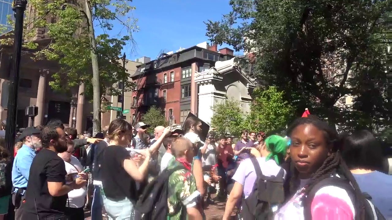 2019-08-31 Straight Pride? 05