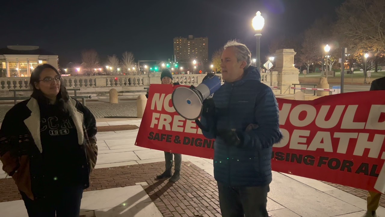 Senator Cynthia Mendes rallies outside RI State House: Matt Brown