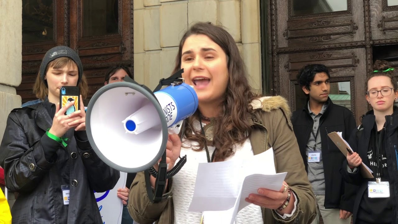 2019-03-15 Youth Climate Strike RI 04
