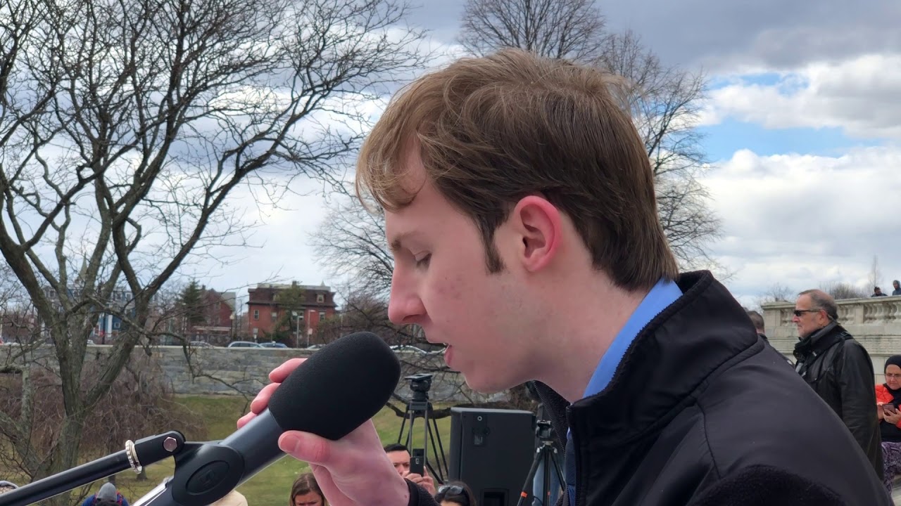 2018-03-24 March for Our lives RI 08