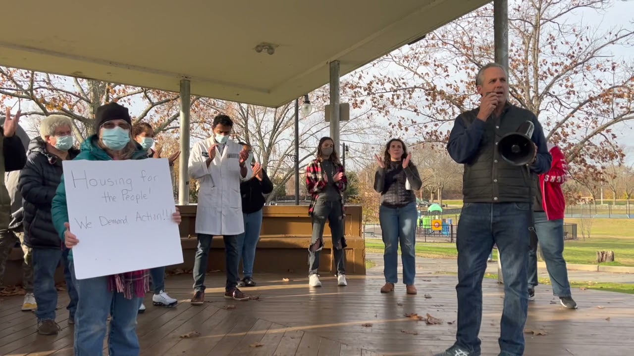 Woonsocket Protest Against Mayor Baldelli-Hunt and the City Council 08