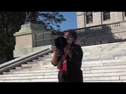 Opponent's march against Raimondo's plan to break up Kennedy Plaza 10 Andira Alves