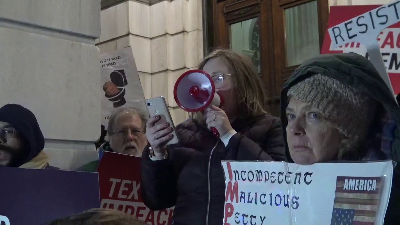 Lauren Pothier speaking at the “Nobody Is Above the Law” Rally to Impeach Trump