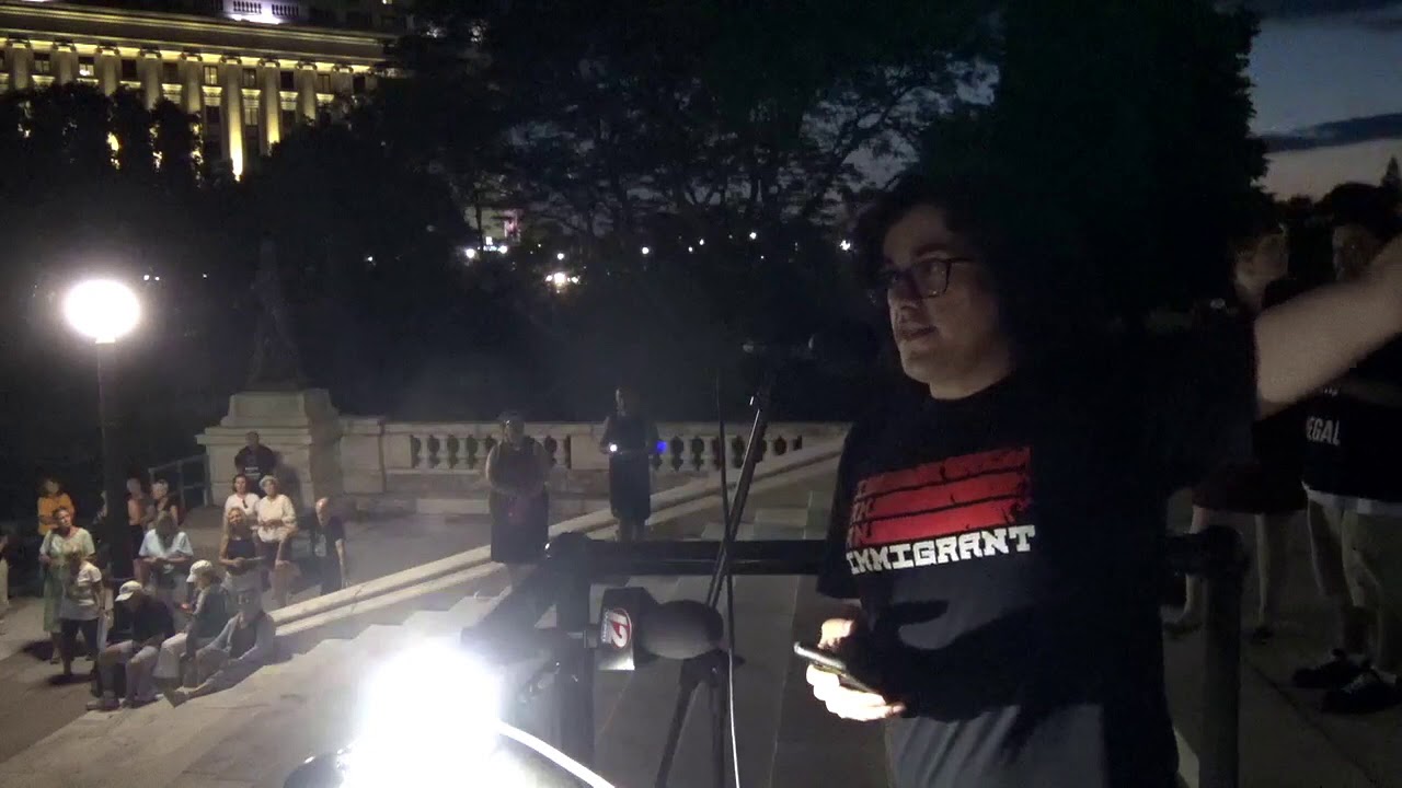 2019-07-12 Lights for Liberty 15