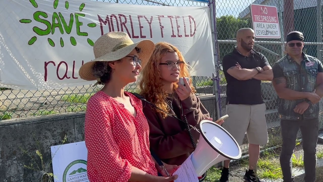 Save Morley Field 09