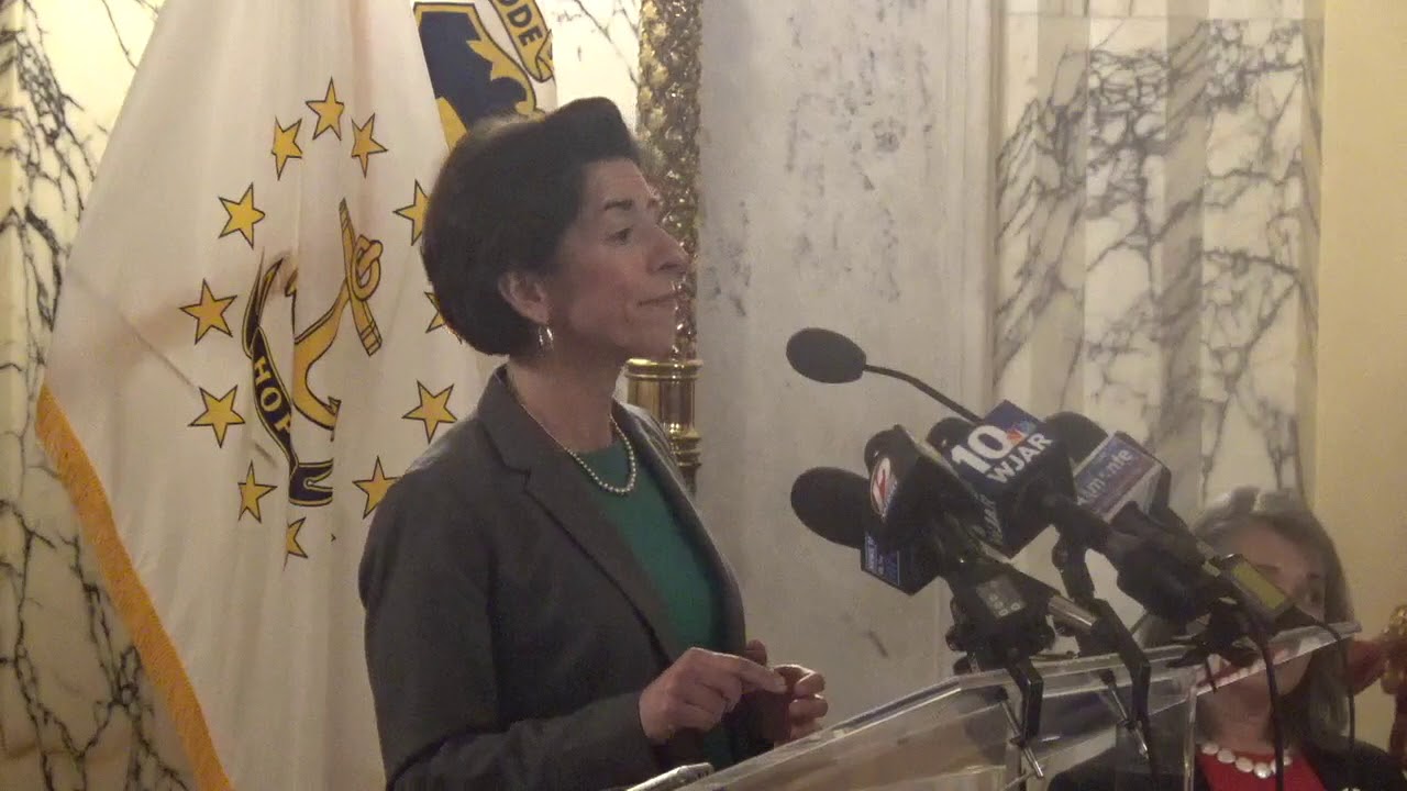 2020-02-13 Guns Raimondo and Neronha 02