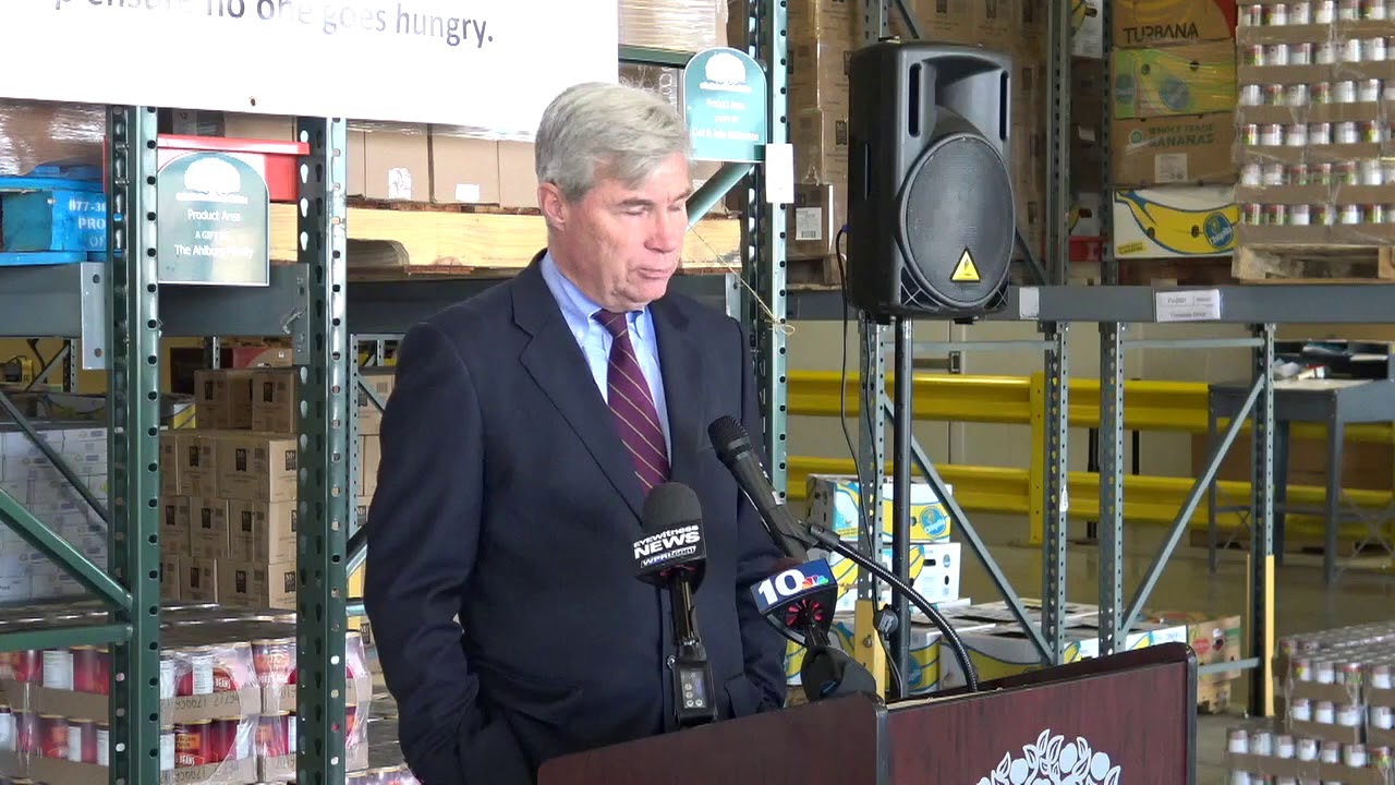 2019-11-25 RI Food Bank 03