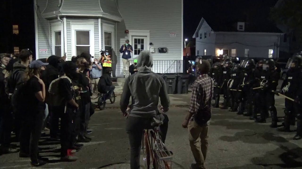 "1st Amendment!": Providence Police Prevent BLM Protesters From Entering an Outdoor Restaurant Area