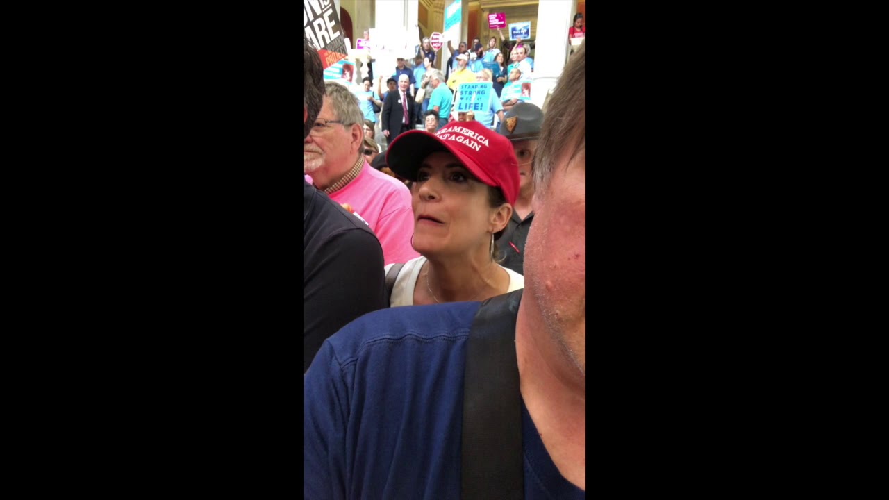 2019-06-11 MAGA chant