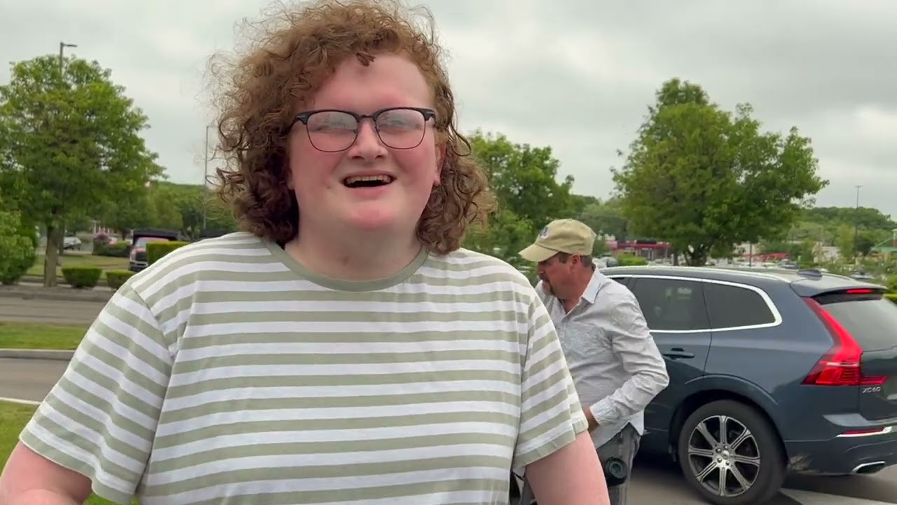 Starbucks Unionization in Rhode Island 02