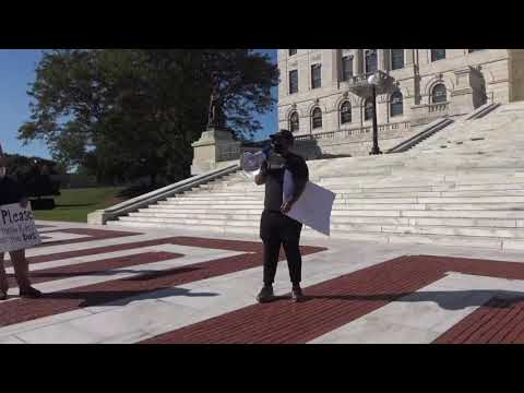 Opponent's march against Raimondo's plan to break up Kennedy Plaza 08
