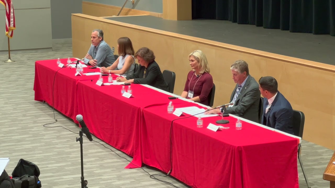 Senior Forum 33