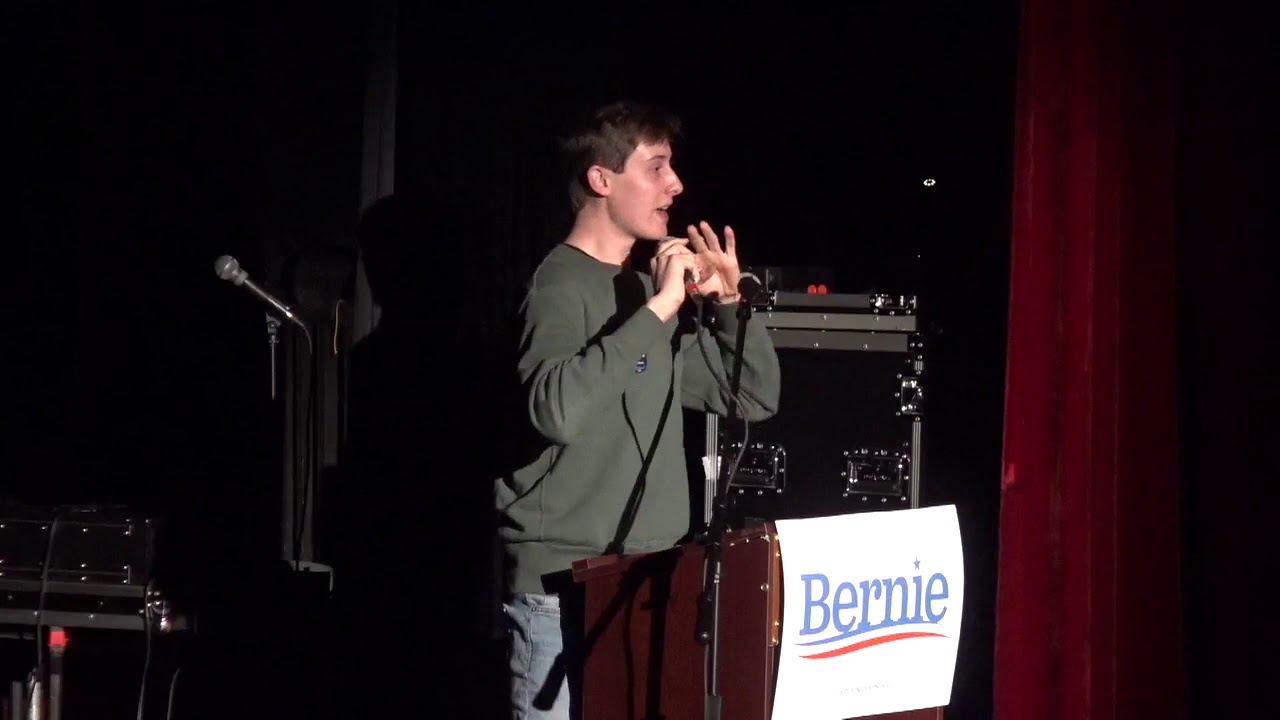2020-01-28 Students for Bernie 01