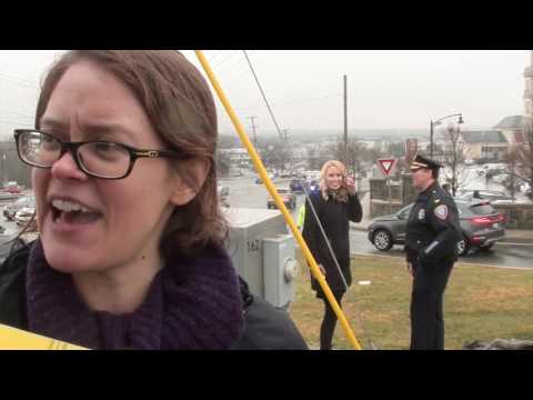 2017-03-27 Panhandling in Cranston