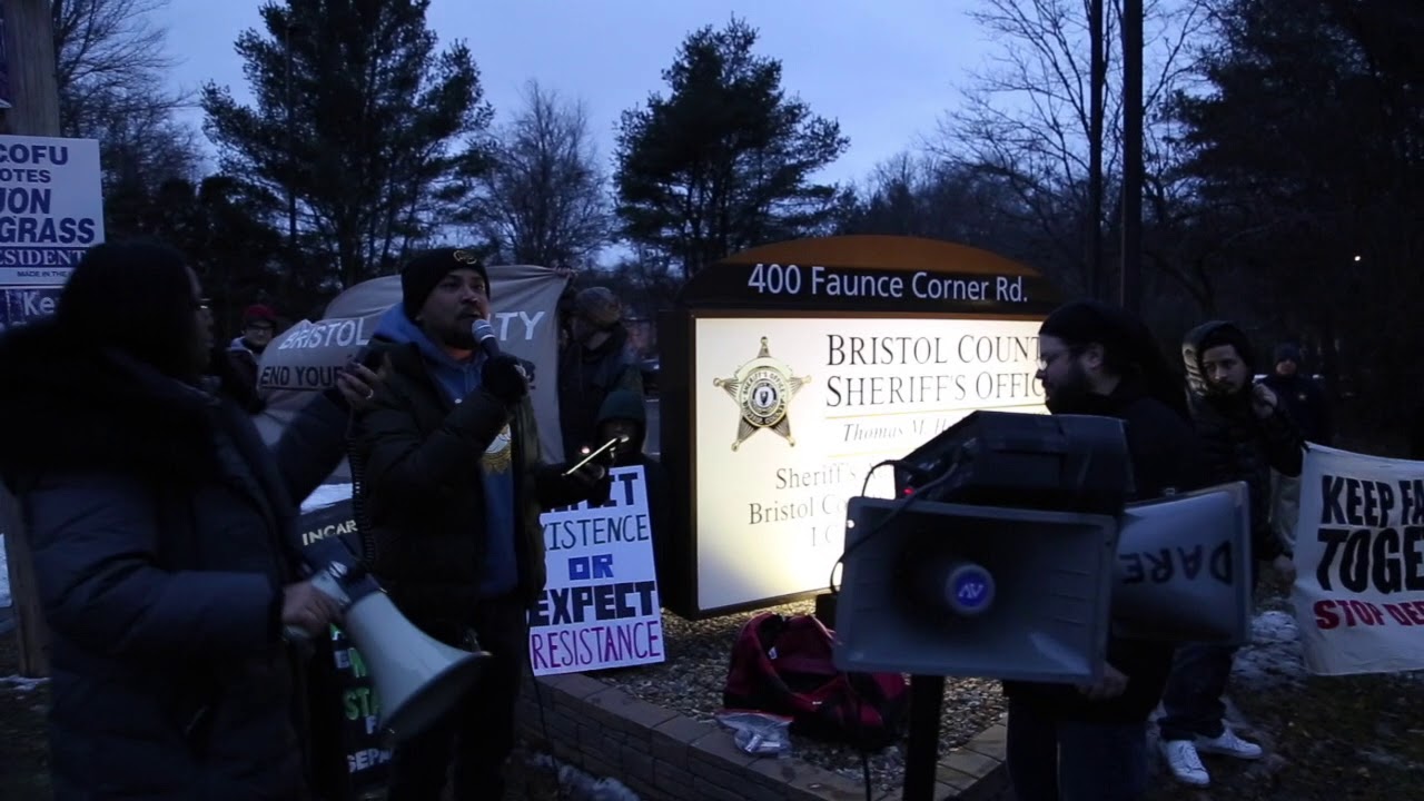 2019-01-23 Shut Down ICE 01 (c)2019 Penhsamnnang Kan