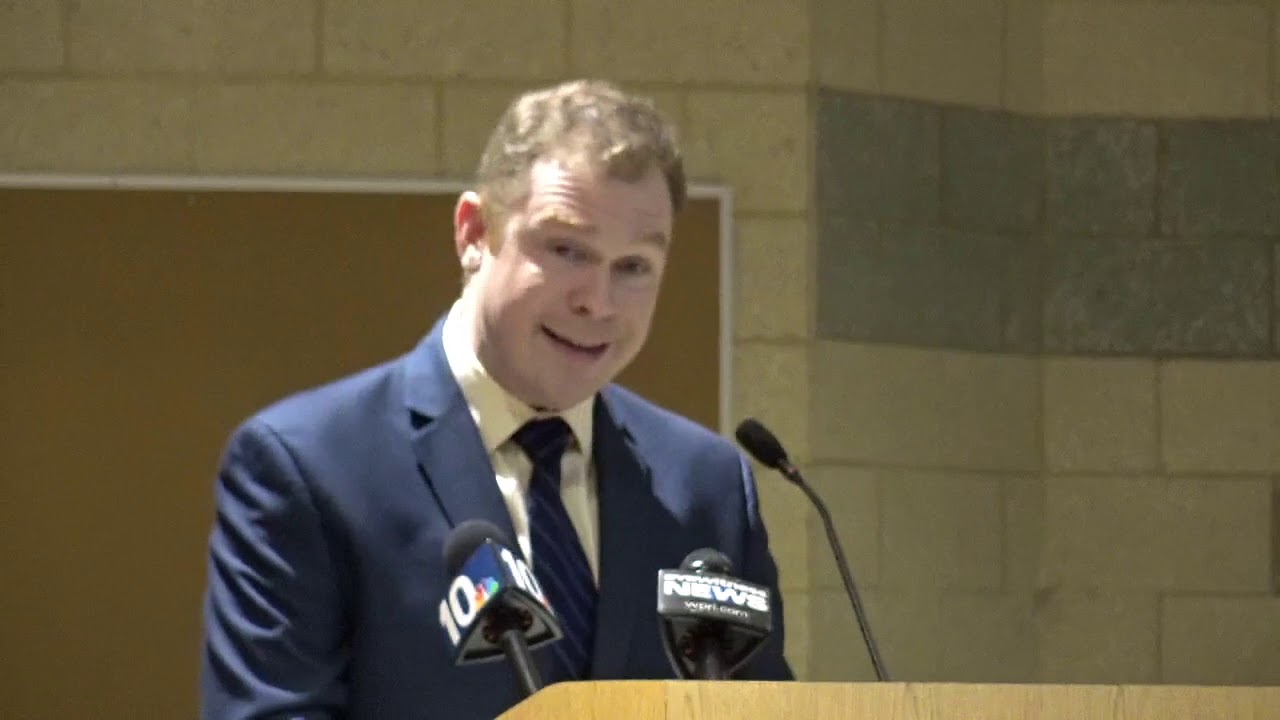 2018-09-17 North Smithfield anti-Nike 03