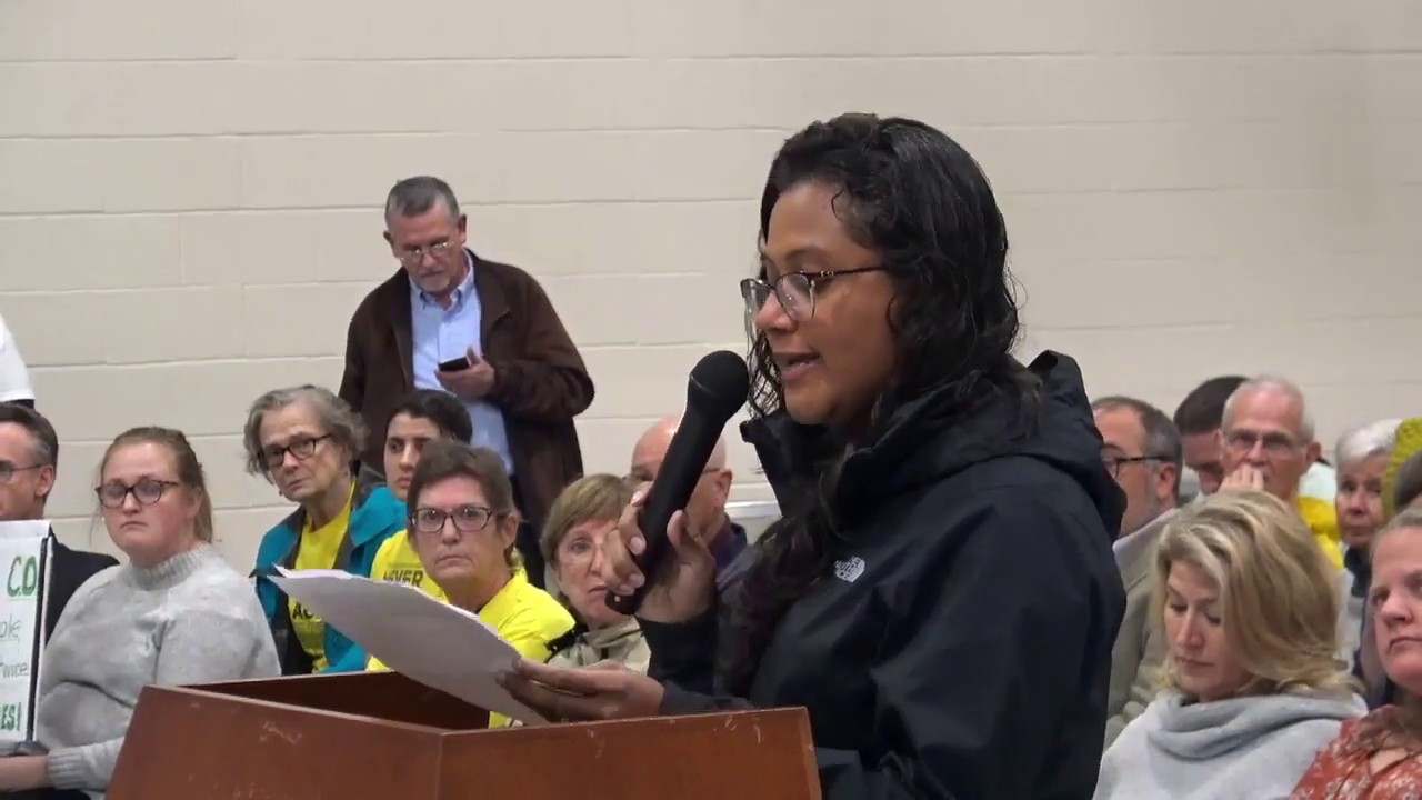 Former Central Falls Councilwoman Stephanie Gonzalez Speaks at Wyatt Board Meeting