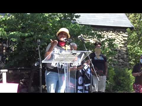 The rally for Black lives gets loud in Barrington 02 Bella Noka