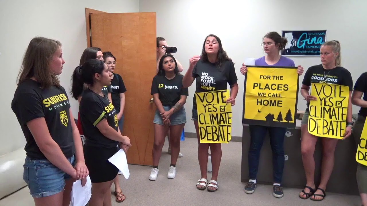 2019-07-17 Sunrise RI at the RI DNC 04