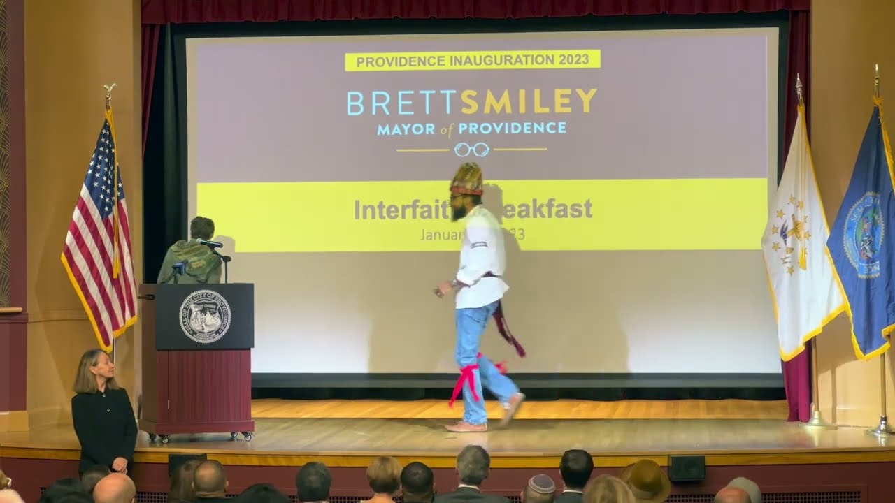 Brett Smiley begins his first day as Providence Mayor with a prayer breakfast