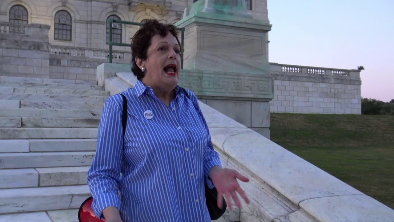 2018-07-18 Vigil for Democracy 06