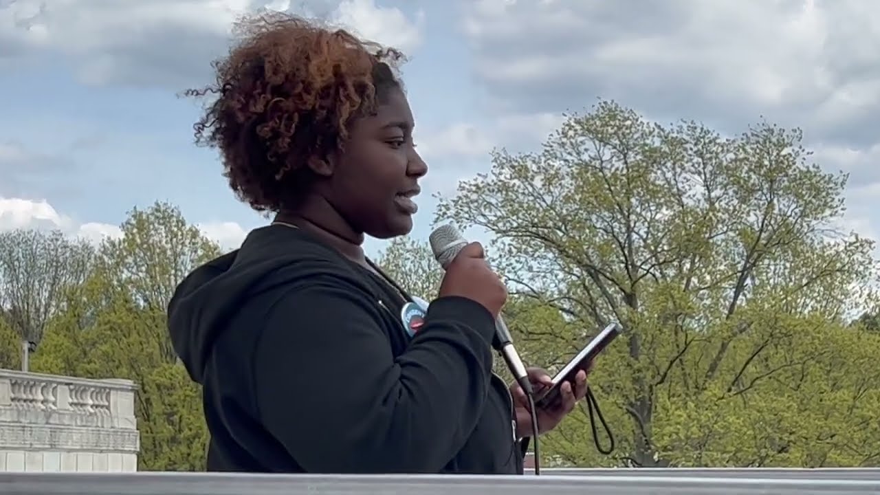 Denim Day   03   State House