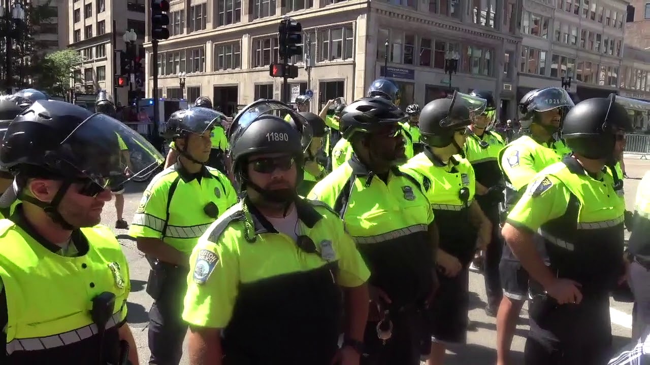 2019-08-31 Straight Pride? 04