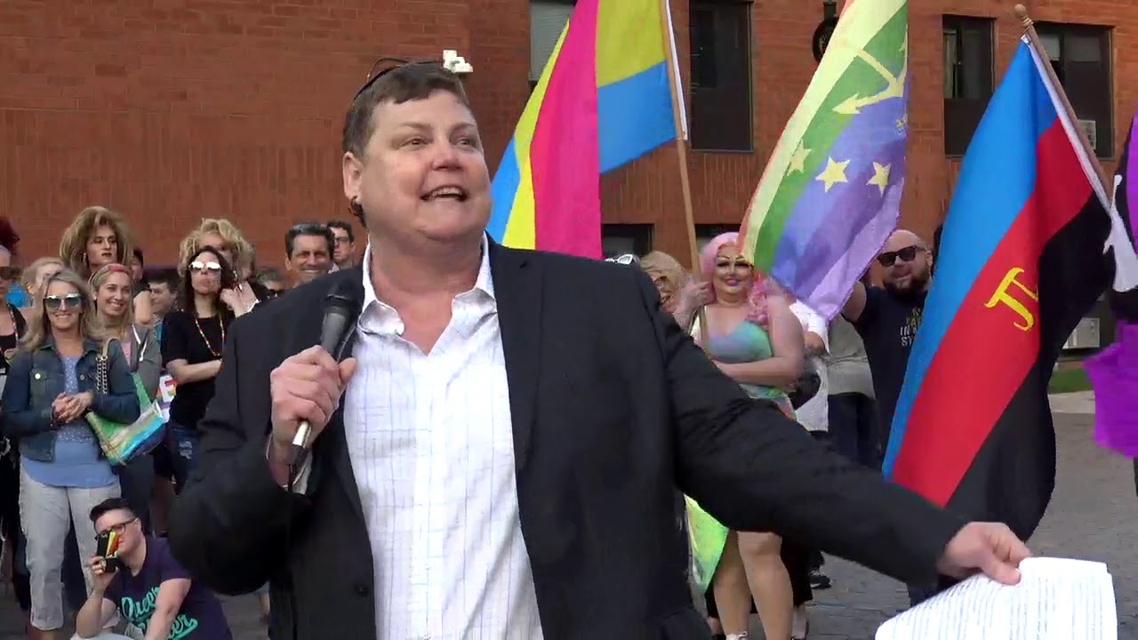 2019-06-02 Pride Tobin Protest 06