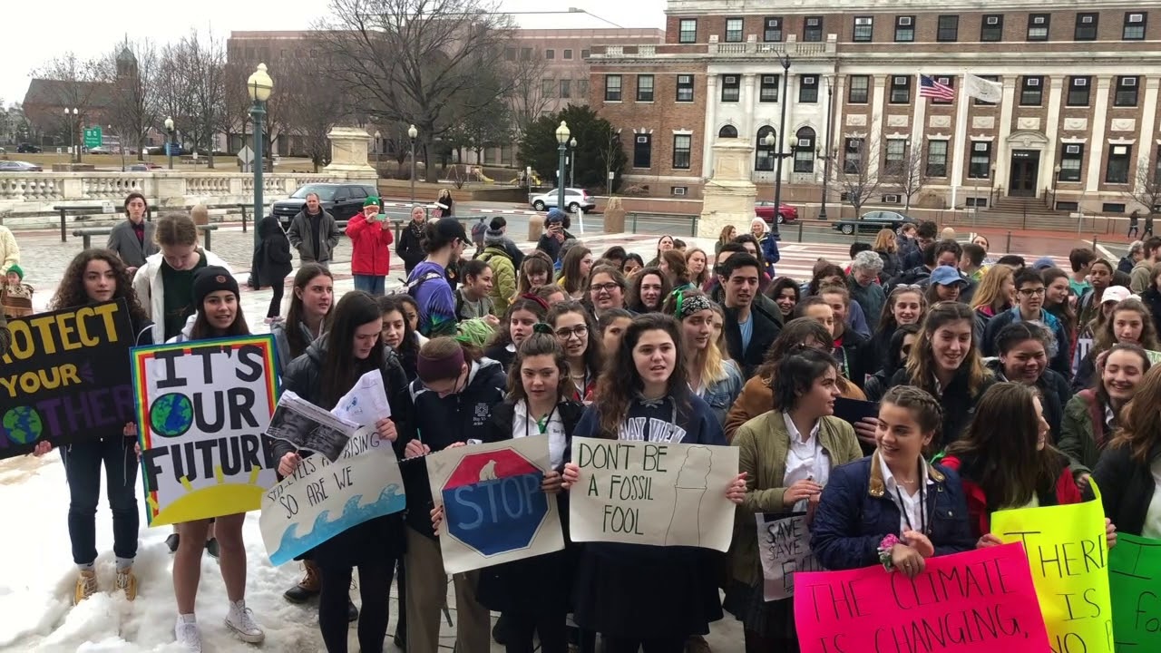2019-03-15 Youth Climate Strike RI 09