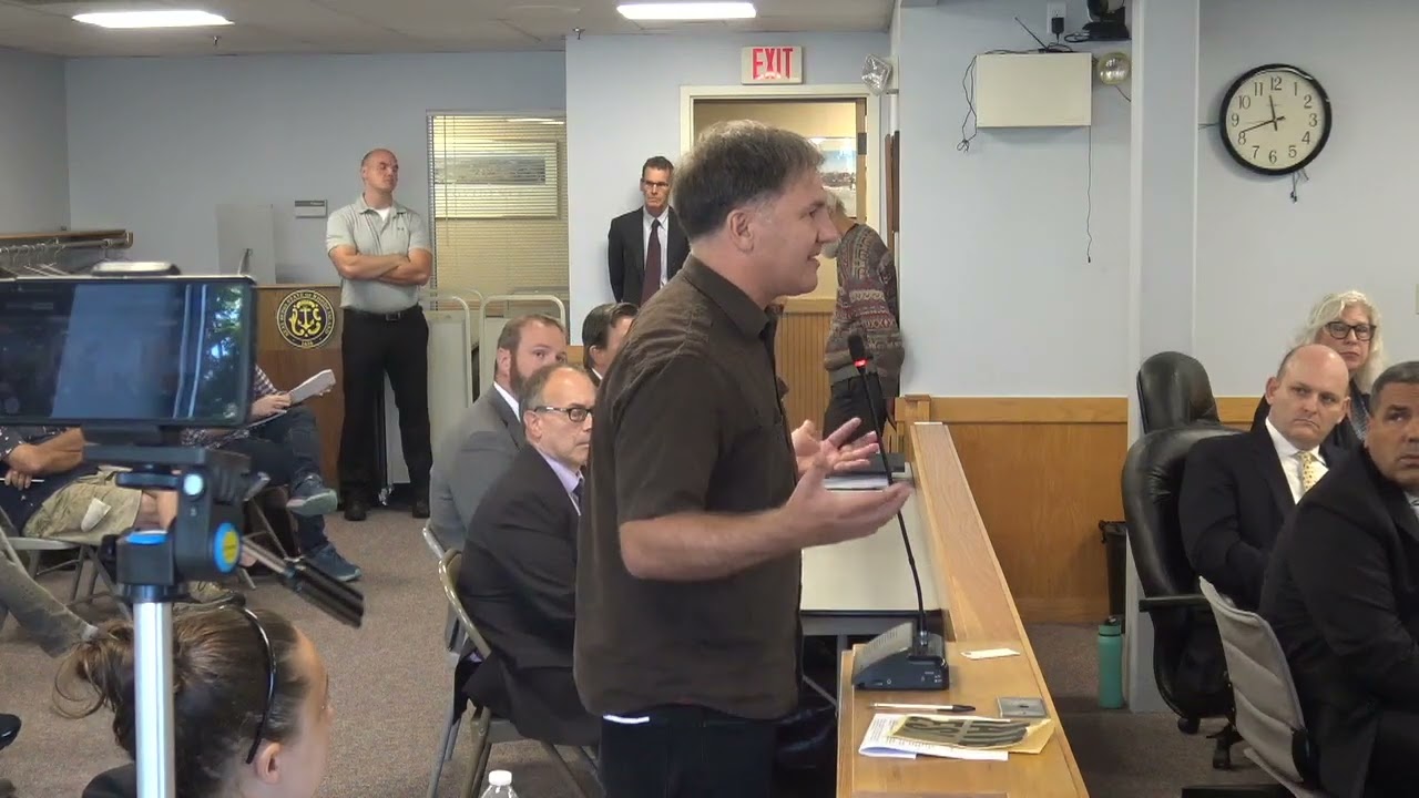 2022 09 16 PUC   RI Energy 33 Camillo Viveiros