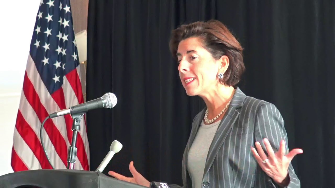 201-10-22 United Way Gubernatorial Forum 02