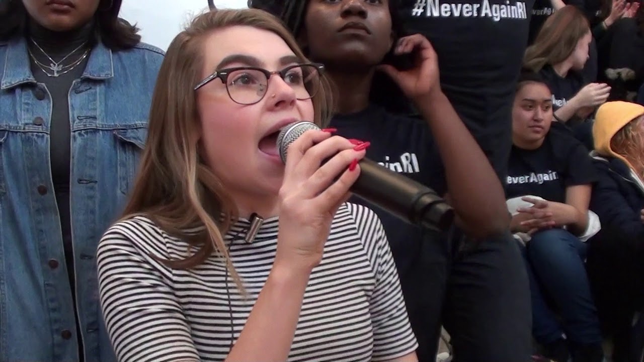 2018-03-14 Providence Walkout to End Gun Violence 07 Grace Kelly