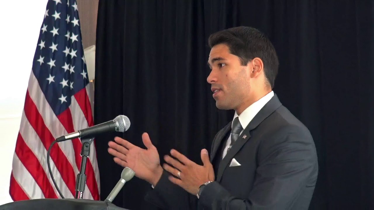 201-10-22 United Way Gubernatorial Forum 13