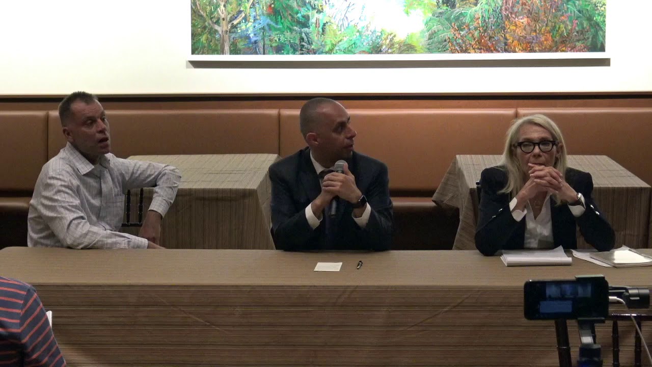 2018-10-09 Providence Mayoral Debate 06