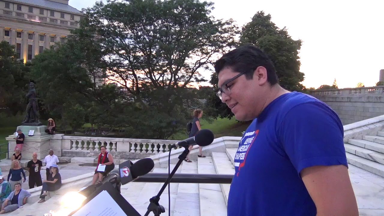 2019-07-12 Lights for Liberty 07