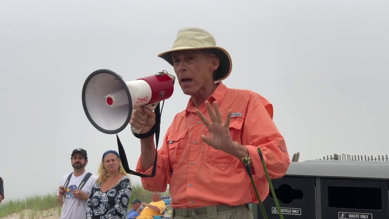 2019-07-06 Beach Access Protest 02