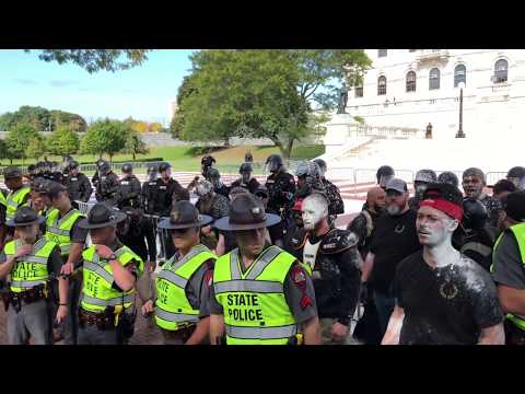 Fascist Groups Proud Boys and Patriot Prayer Start Fight with Protesters at “Resist Marxism” Rally