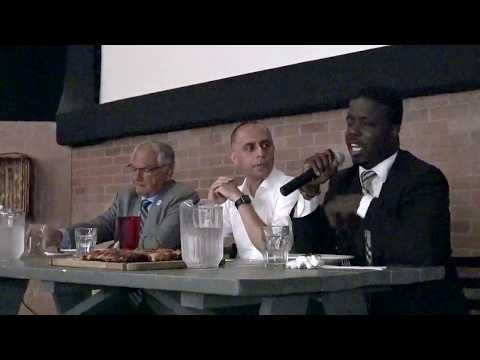2018-08-23 Pizza and Politics - Providence Mayoral Forum 08