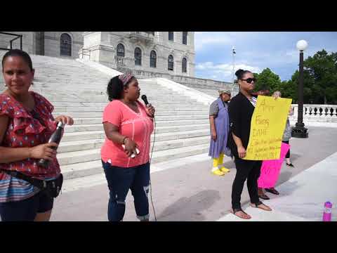 2018-06-20 Flood the State House EndFamilySeparation 17